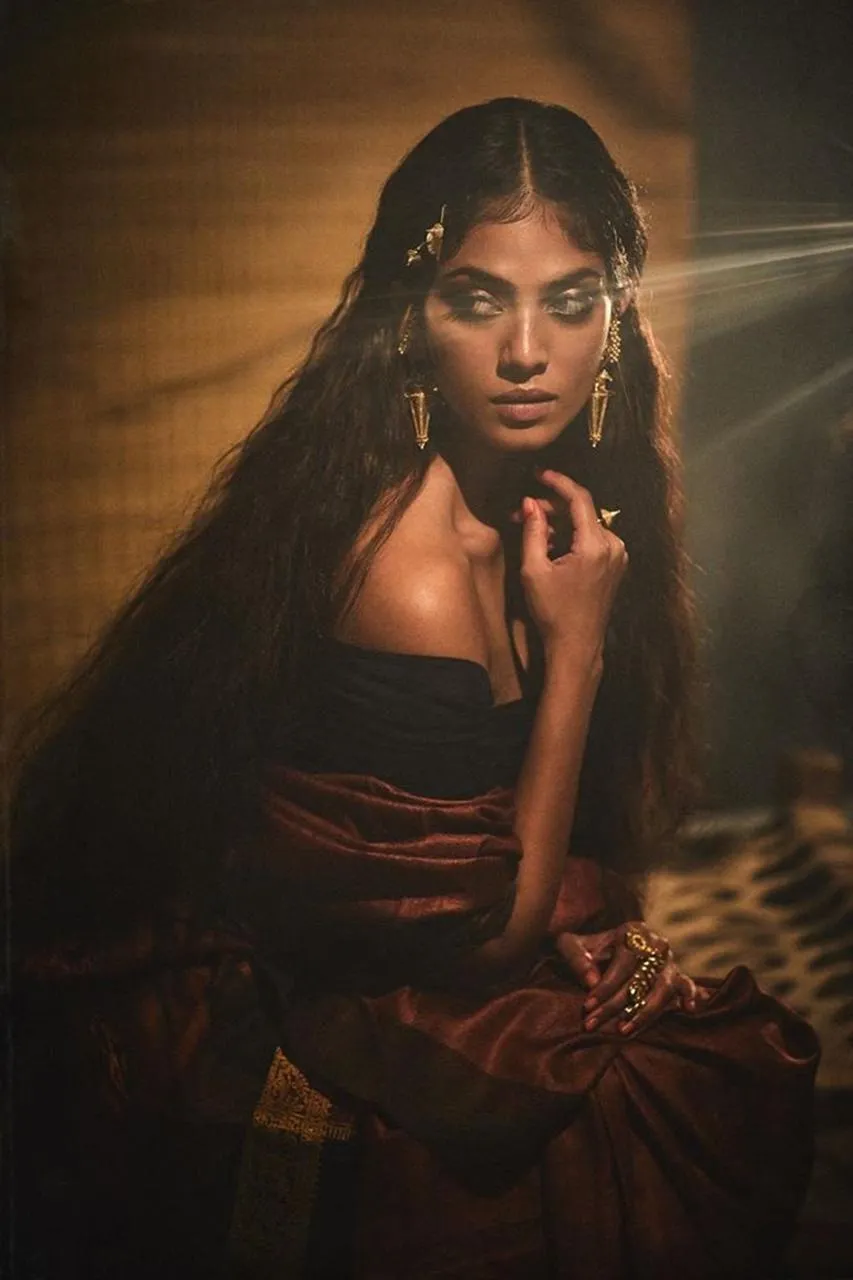 Hot Post of Malavika Mohanan Smiling in Traditional Wear