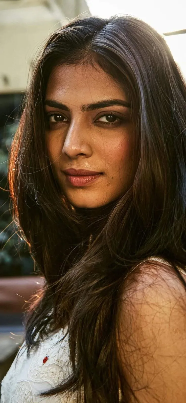 Hottie Malavika Mohanan Posing in Black Outfit Confident