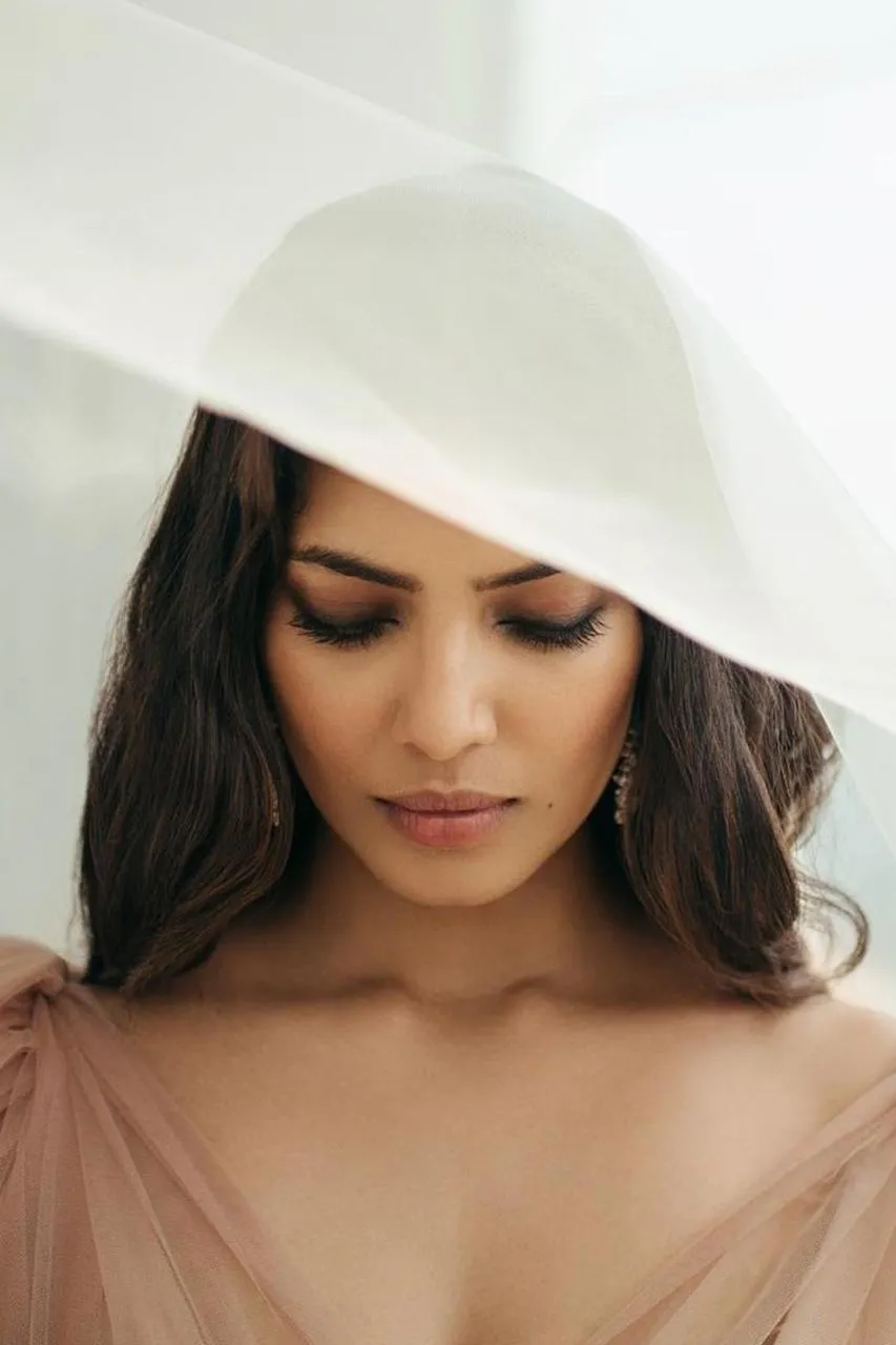 Malavika Mohanan Beautiful Wearing WideBrimmed Hat Pose