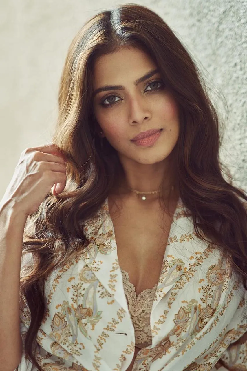 Malavika Mohanan Elegant Charm in Soft Pastel Fashion Image