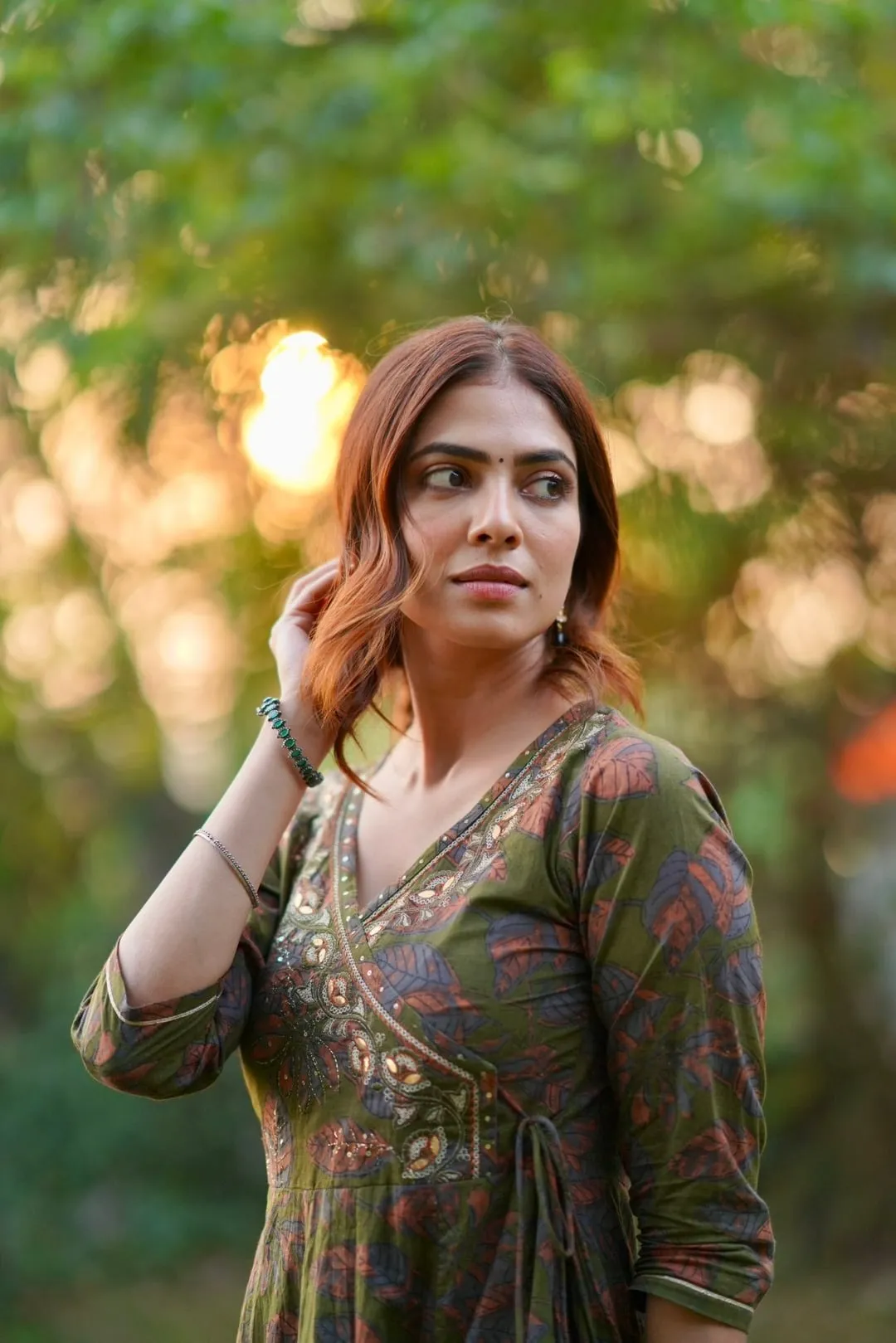 Sensual Malavika Mohanan in Floral Ethnic Wear Outdoor Image