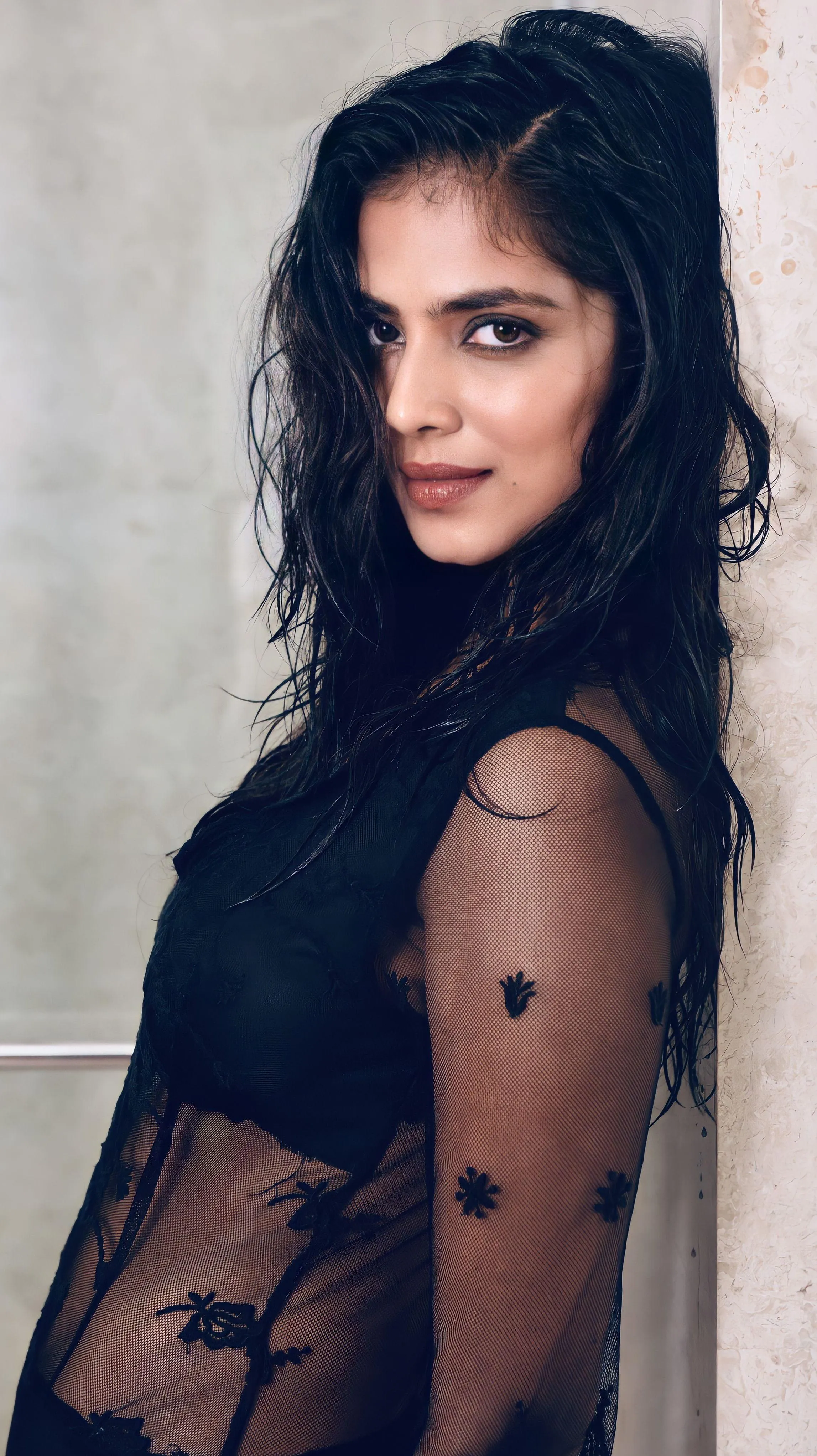 Tempting Malavika Mohanan in Sheer Black Outfit Stunning