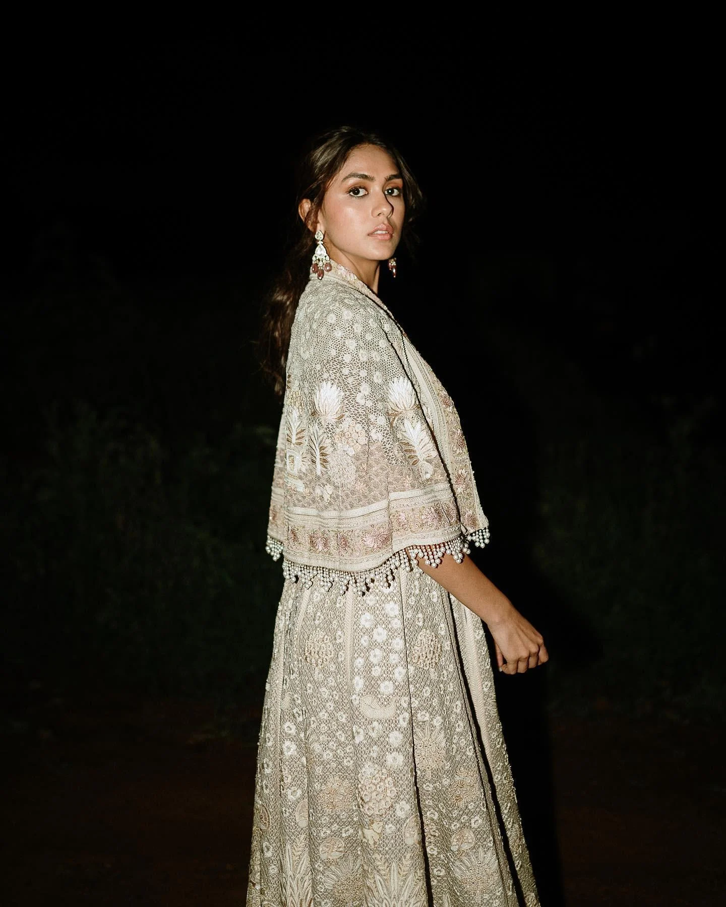 Mrunal Thakur in Embroidered Lehenga HD Image