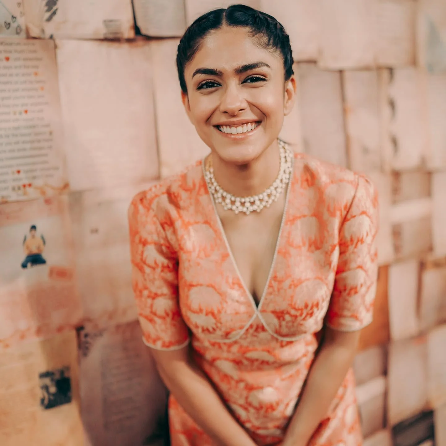 Mrunal Thakur Smiling in Peach Ethnic Dress HD Wallpaper