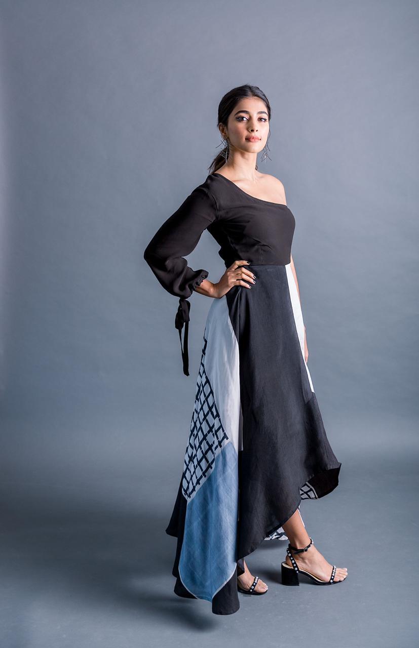 Pooja Hegde in Long Black Gown with Patterned Blue Dupatta