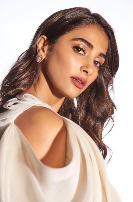 Pooja Hegde in Off Shoulder Gown with Polished Look