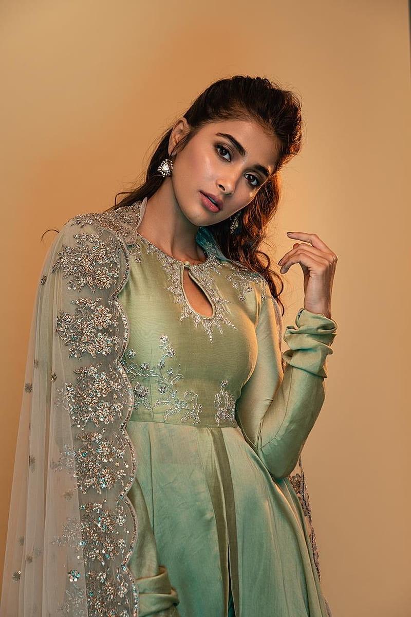 Pooja Hegde Looks Regal in Green Embroidered Gown Wallpaper