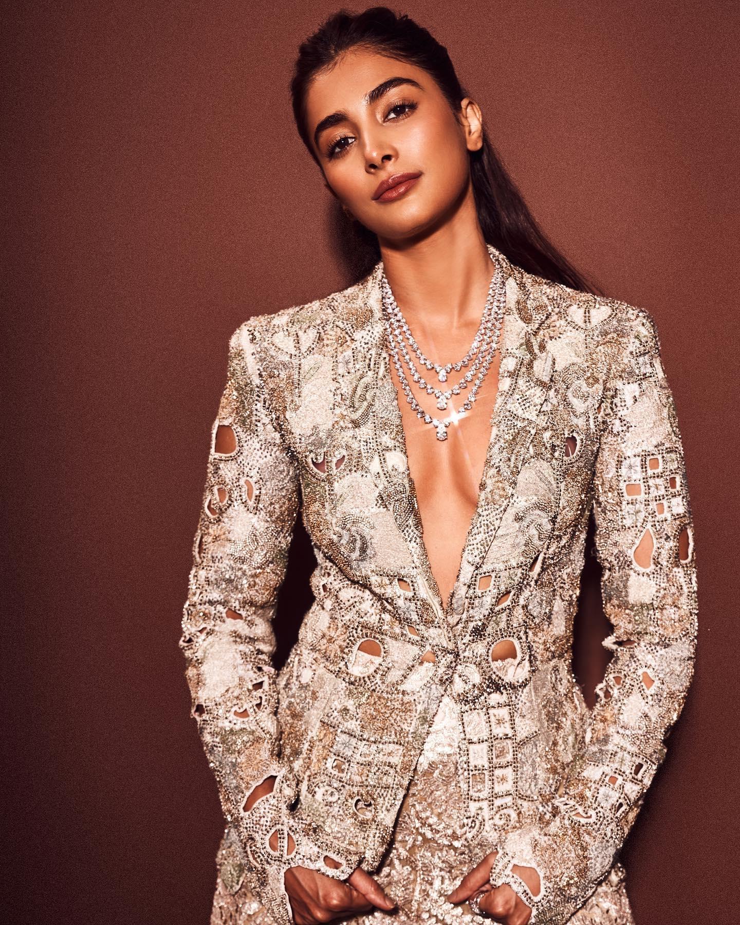 Stylish Pooja Hegde in Floral Blazer Outfit with Bold Look