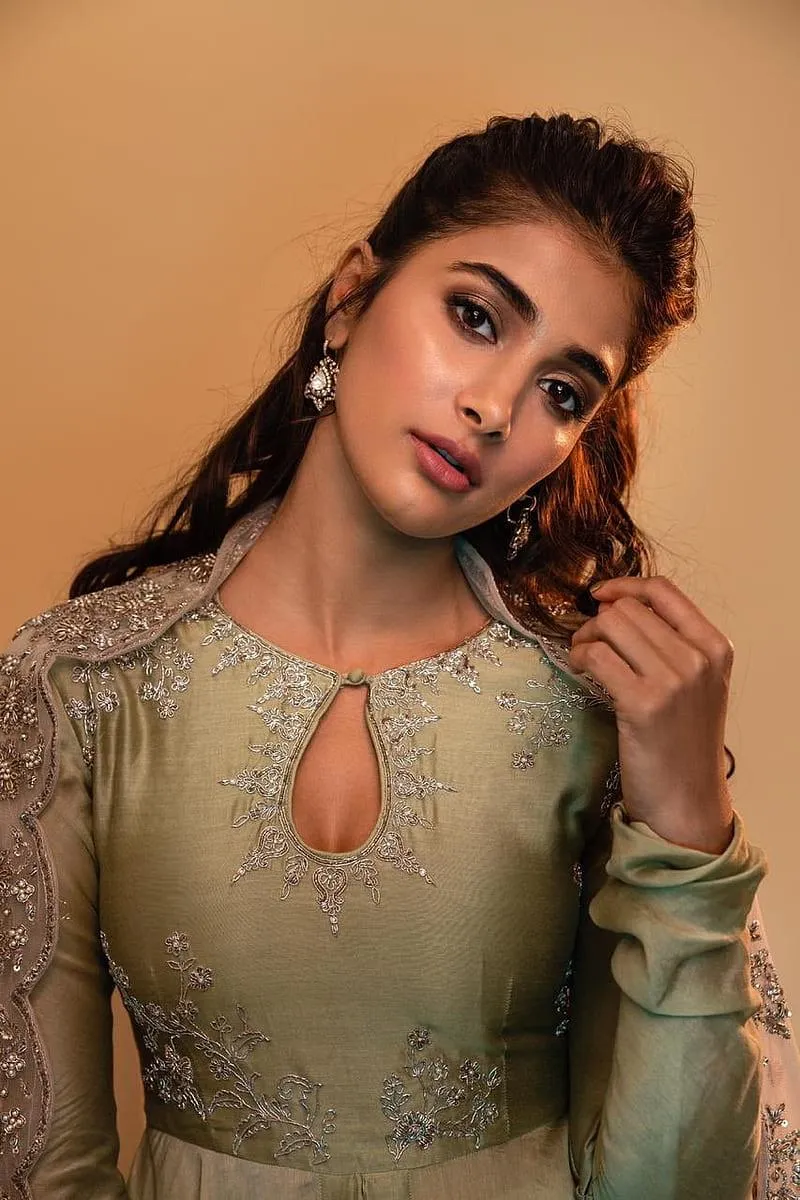 Elegant Pooja Hegde Wearing Olive Green Dress with Jewelry