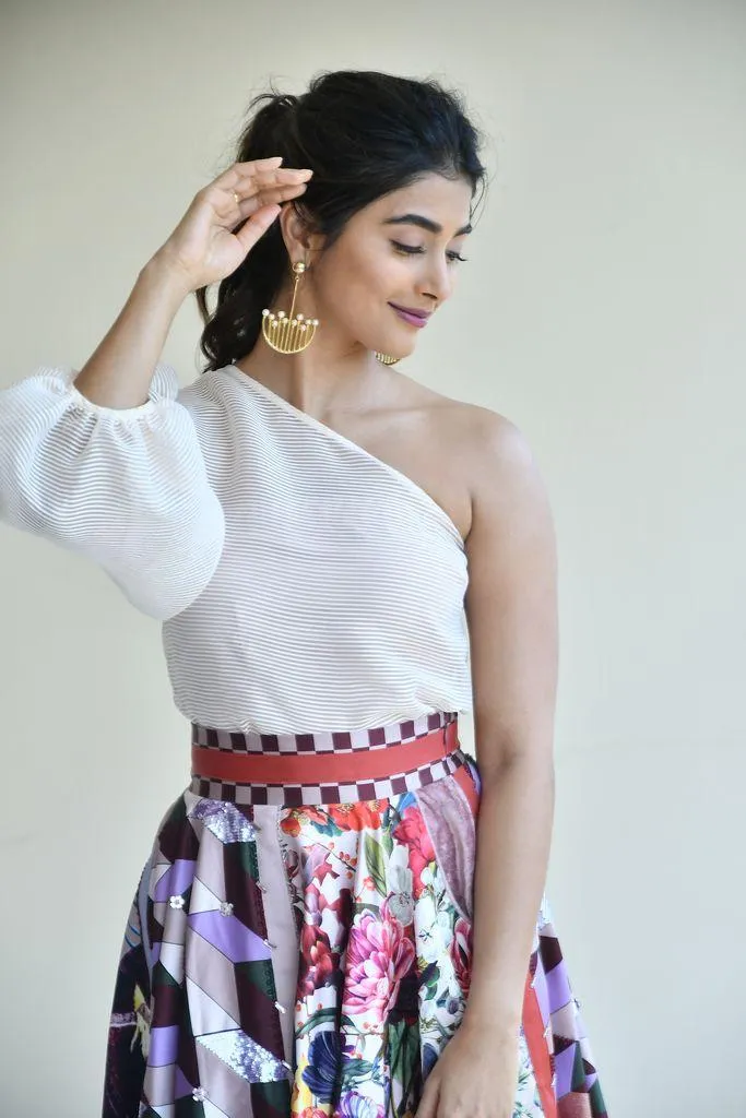 Pooja Hegde in Floral Skirt and White Top with Fresh Look