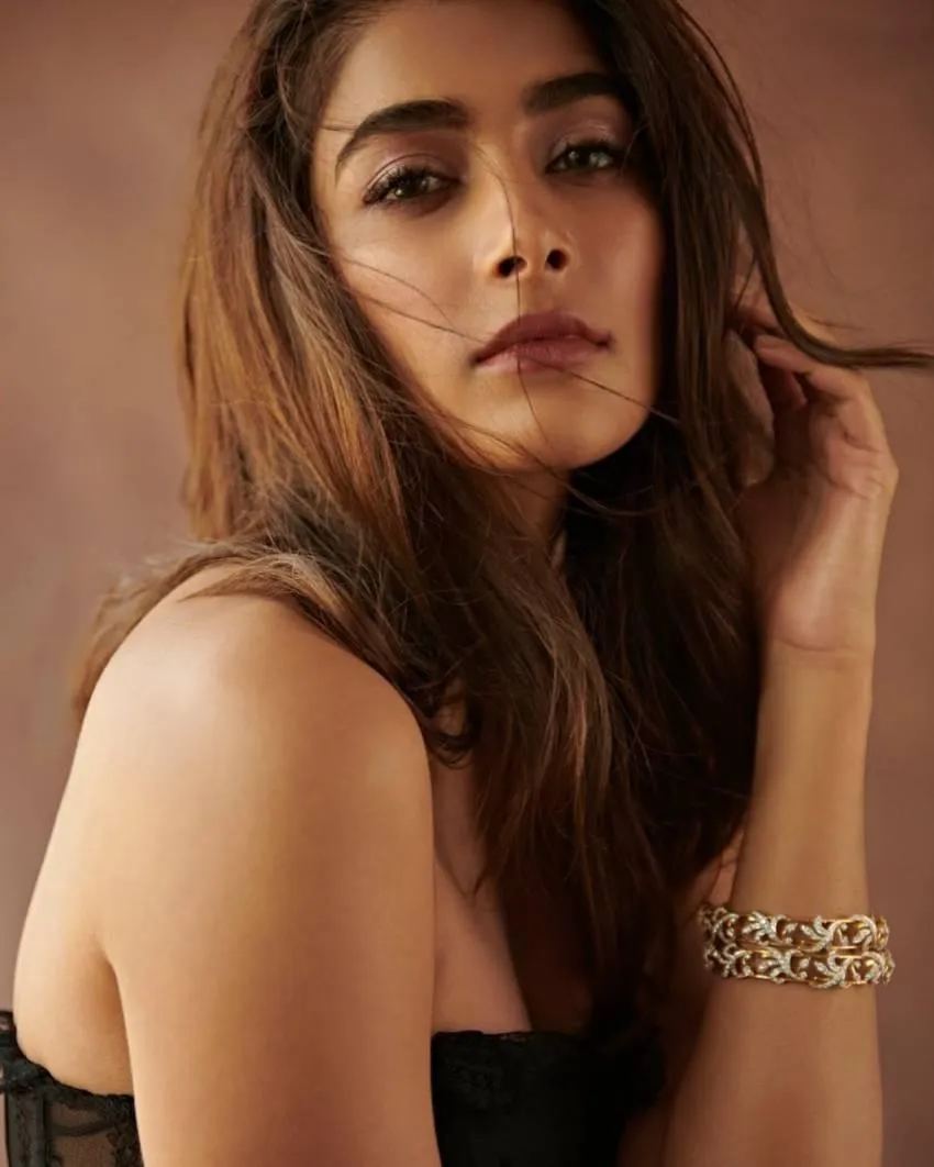 Pooja Hegde in Strapless Black Outfit with Warm Makeup Tone