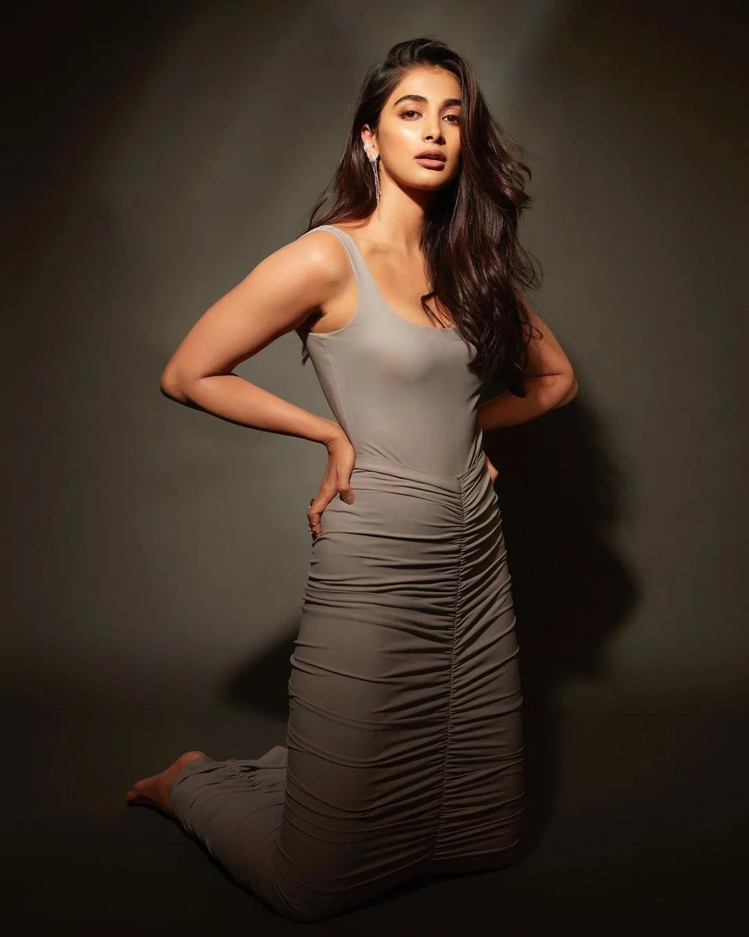 Pooja Hegde Stuns in a Stylish Grey Bodycon Dress Wallpaper
