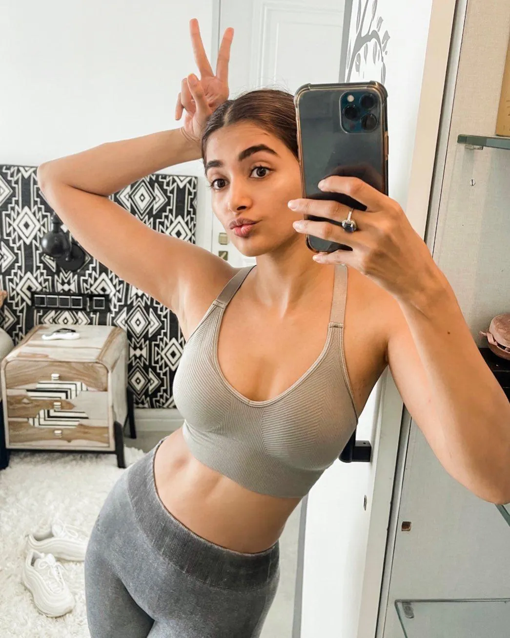 Pooja Hegde Taking Mirror Selfie in Workout Clothes Hd