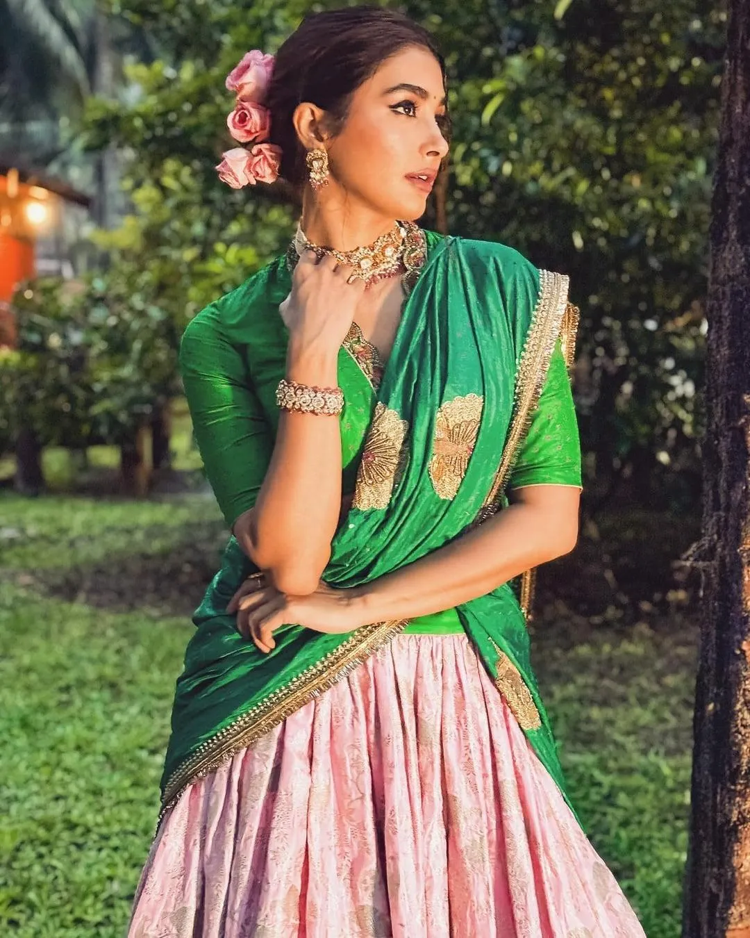 Pooja Hegde Wearing a Green and Pink Traditional Look