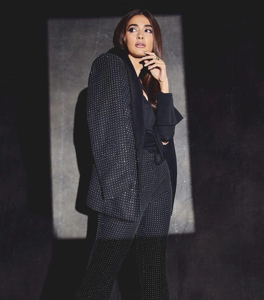Pooja Hegde Wearing Black Suit Looking Powerful Wallpaper
