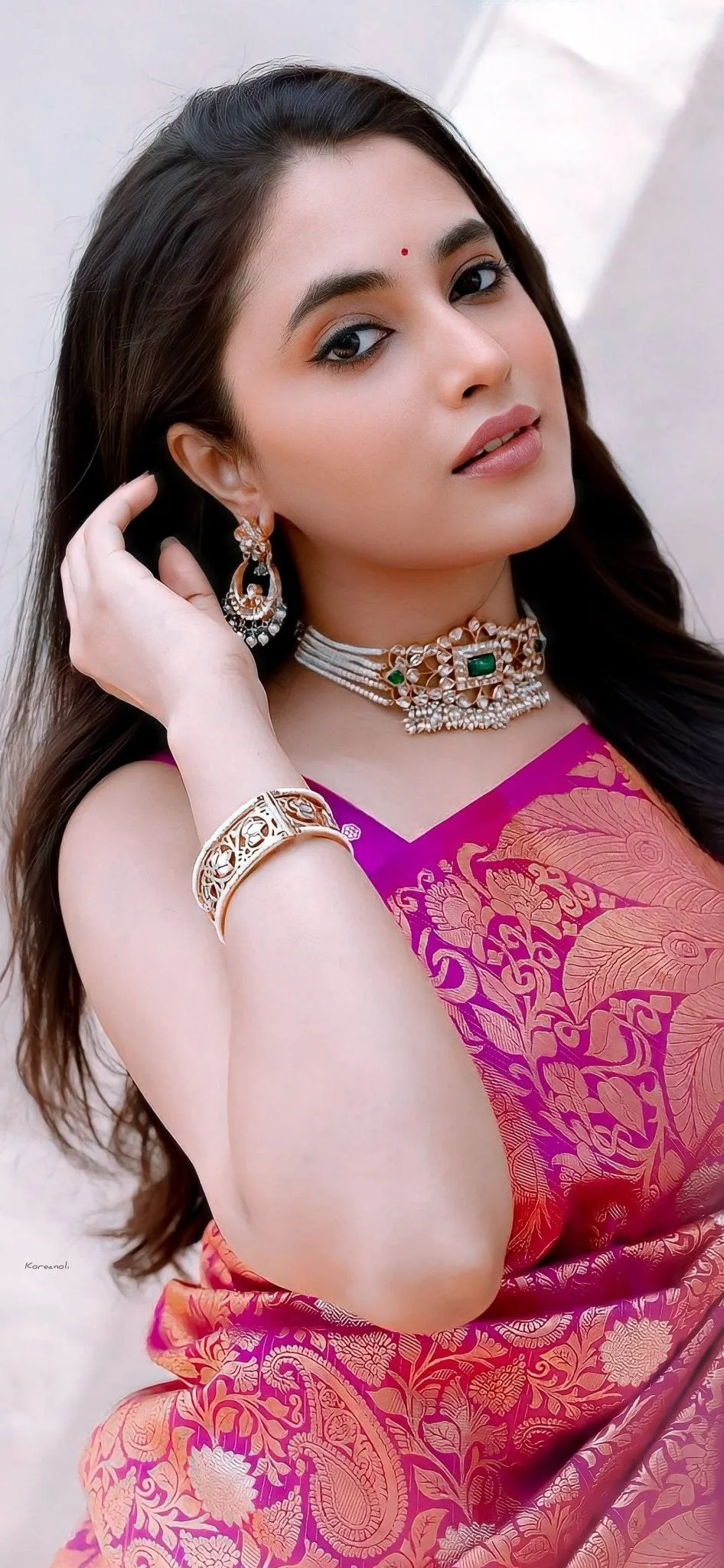Close Up of Priyanka Mohan in Pink Saree with Cute Reaction