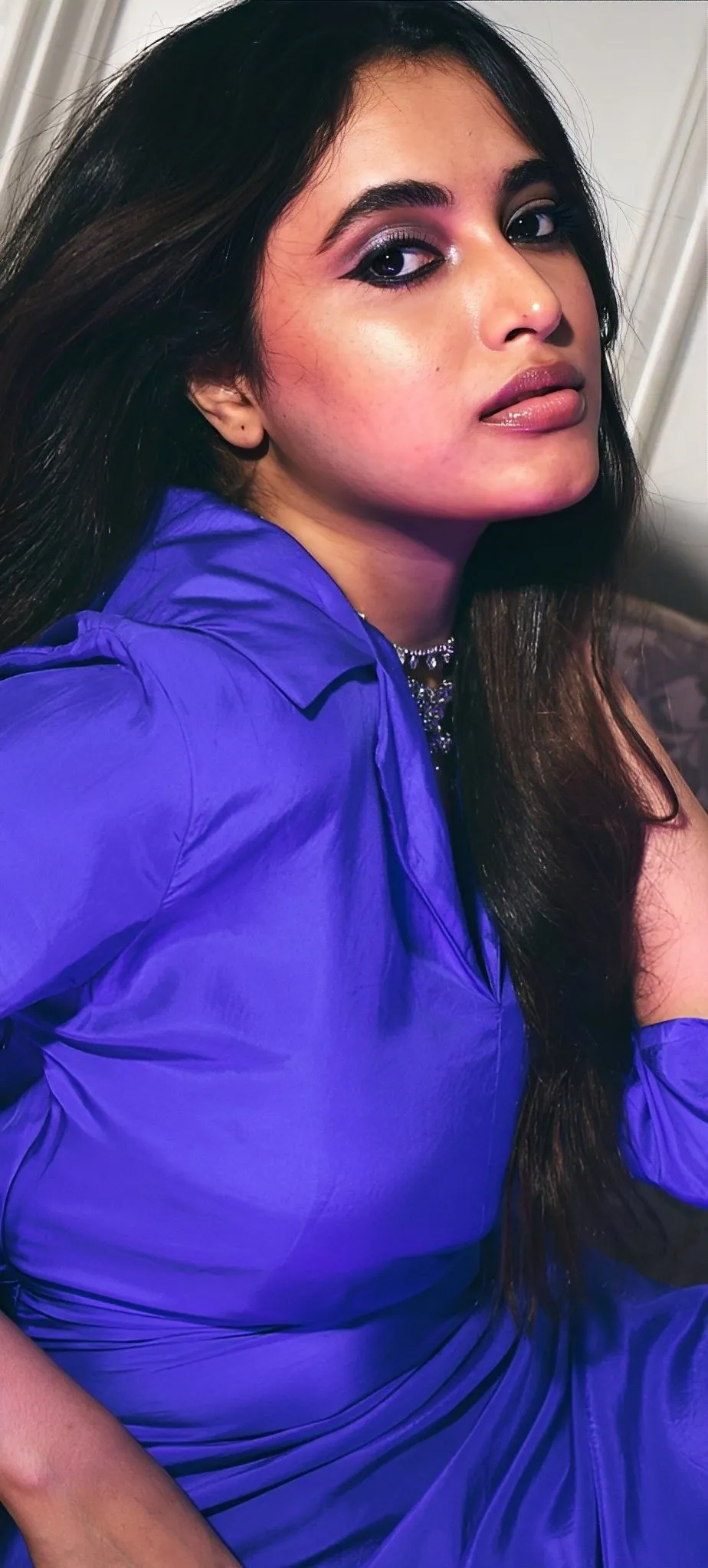 Hot Wallpaper of Priyanka Mohan Sitting in a Blue Dress