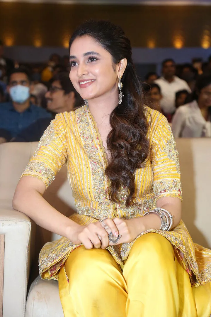 Priyanka Arul Mohan Graceful Look in Yellow dress Pictures