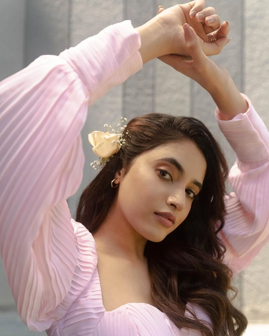 Priyanka Arul Mohan in Cozy Pastel Outfit HD Wallpaper