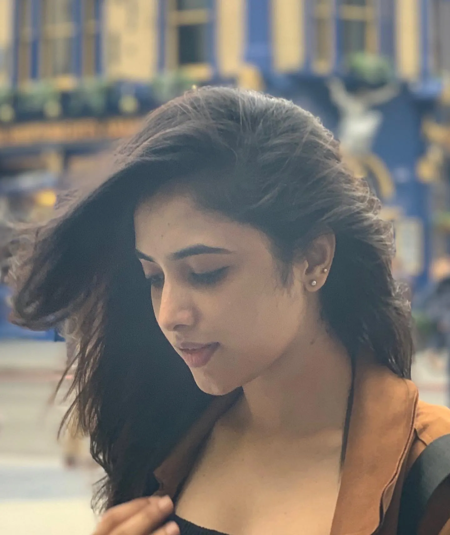 Priyanka Arul Mohan in Windy Outdoor Natural Setting HD