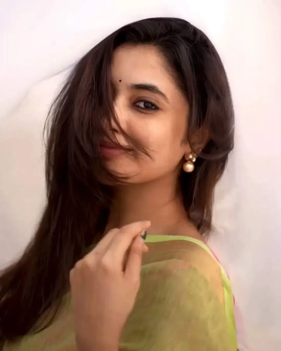Priyanka Arul Mohan Soft Expression in Light Green Outfit
