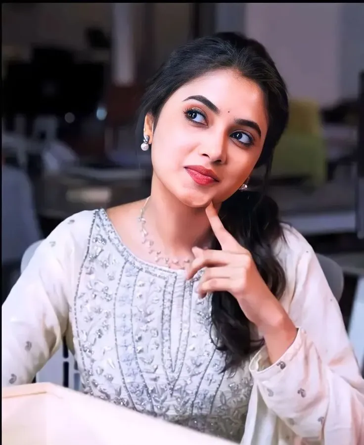 Priyanka Arul Mohan Soft Smile in White Embroidered Top
