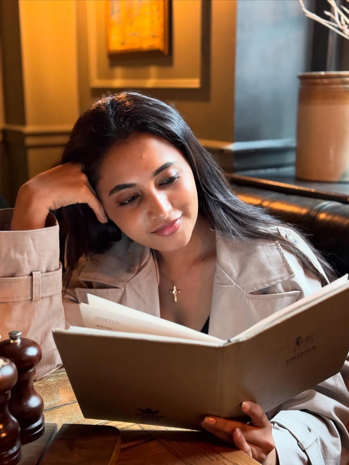 Priyanka Mohan in a Trench Coat Reading a Book Wallpaper