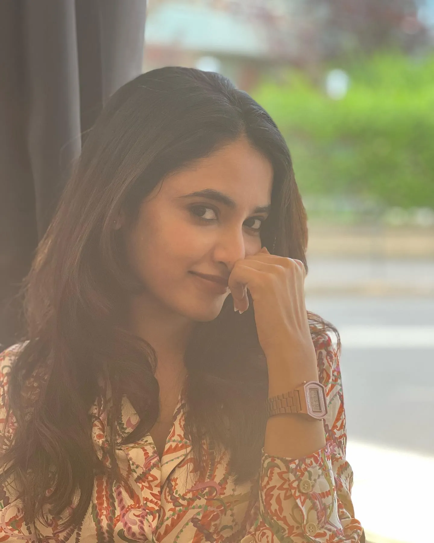 Smiling Priyanka Arul Mohan in a Stunning Look Wallpaper