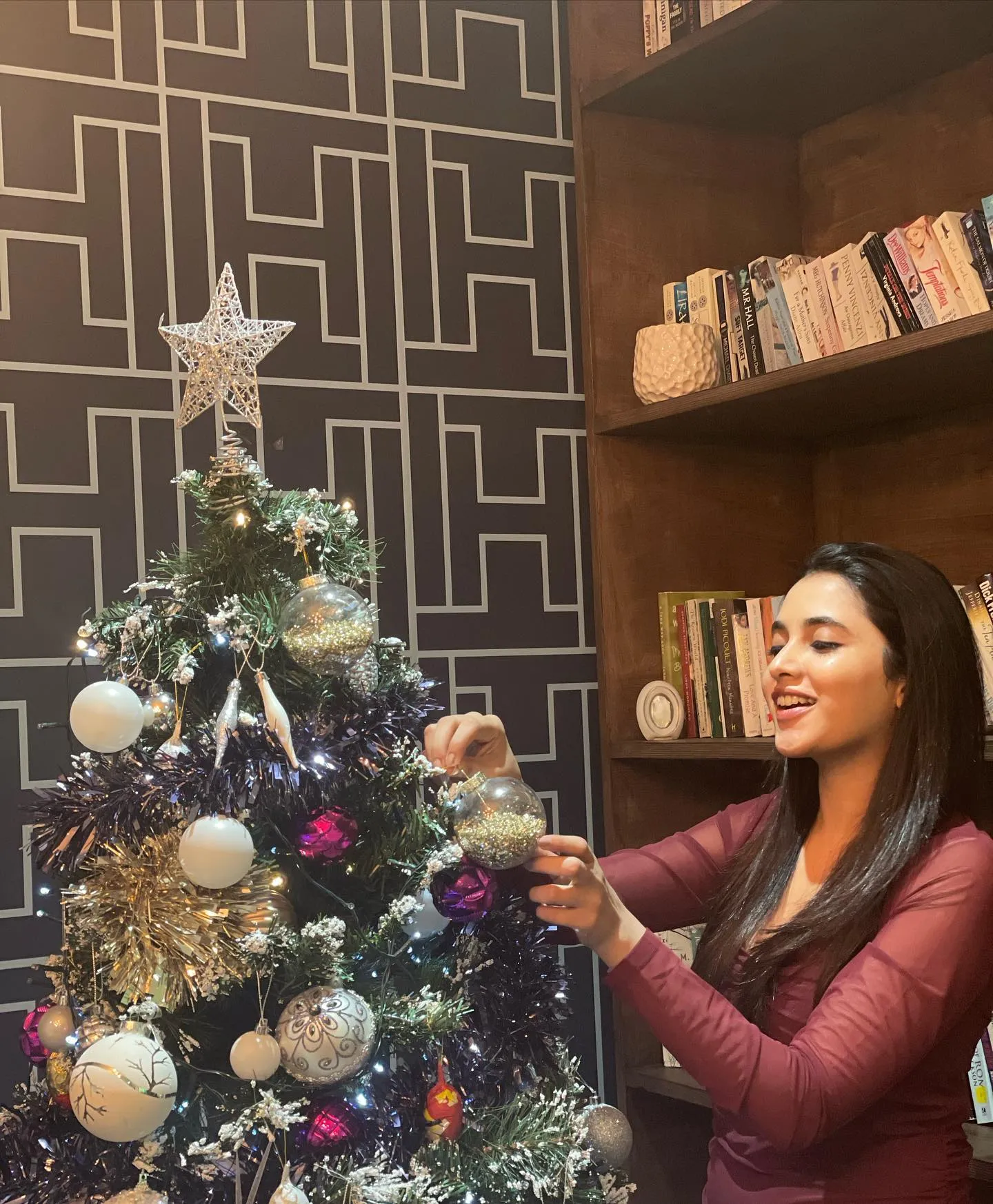 Stunning Image of Priyanka Mohan Decorating a Christmas Tree