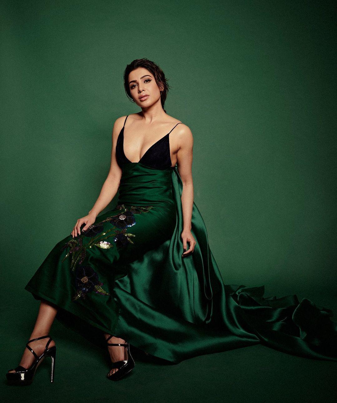 Samanatha Hot in Green Dress Hd Photoshoot