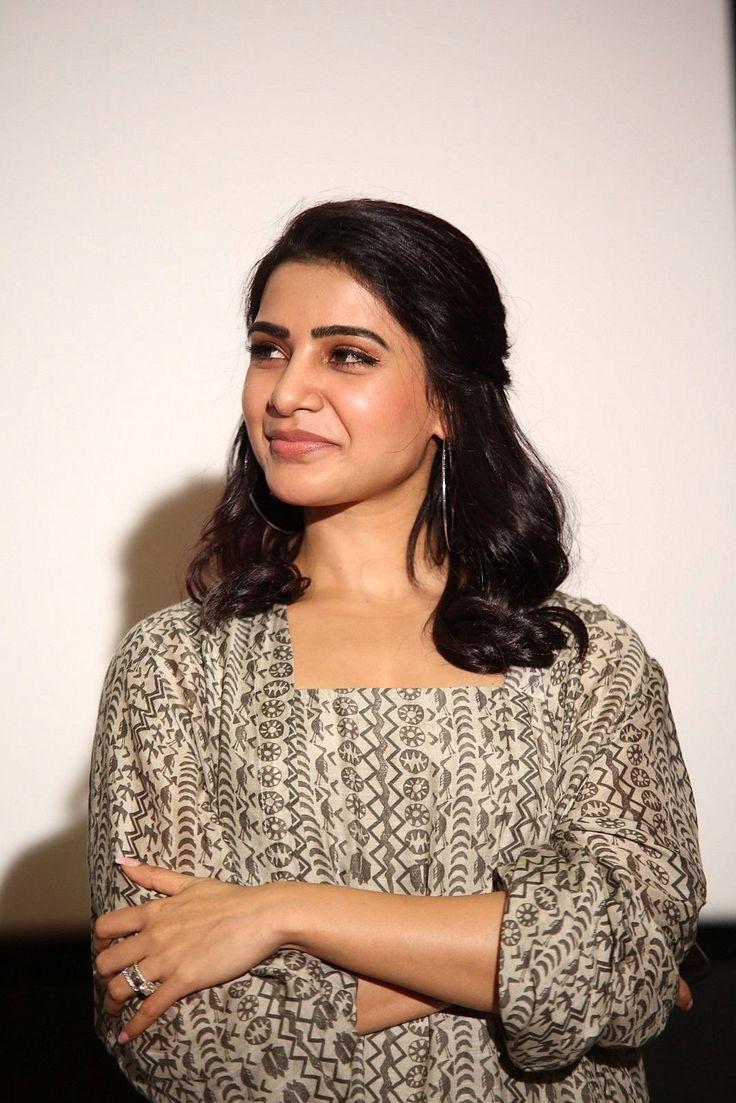 Samantha Gorgeous Look Wallpaper