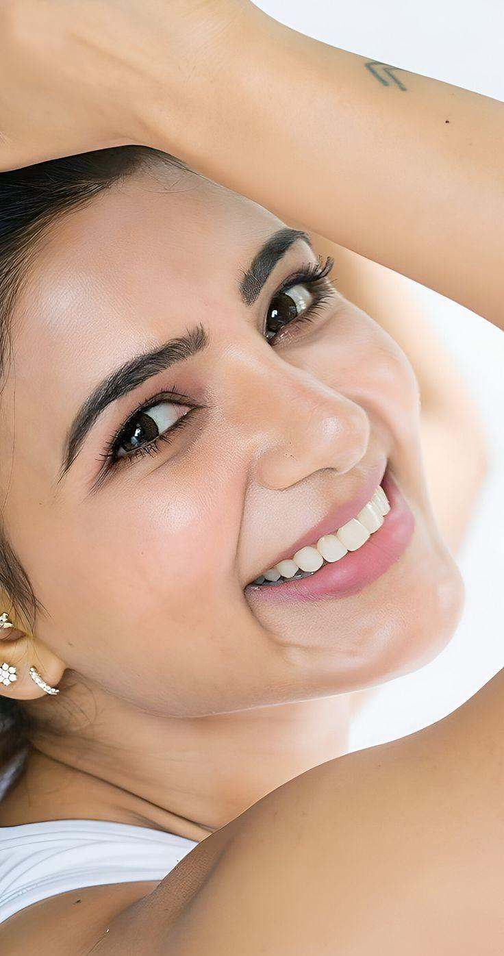 Samantha Stunning Smile Closeup Hd