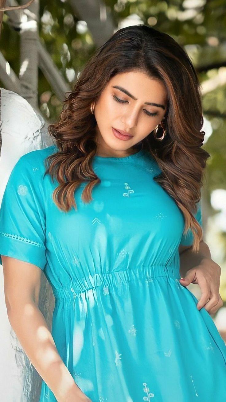 Samantha stylish looks In Blue Dress Hd Wallpaper