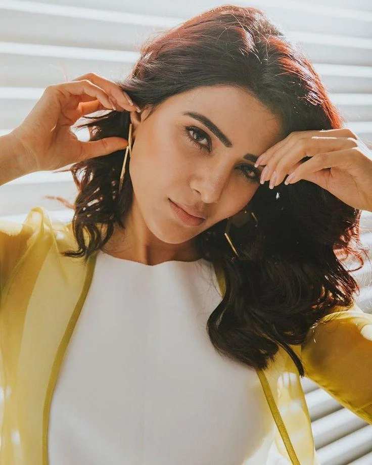 Samantha Yellow Dress Glam Photoshoot