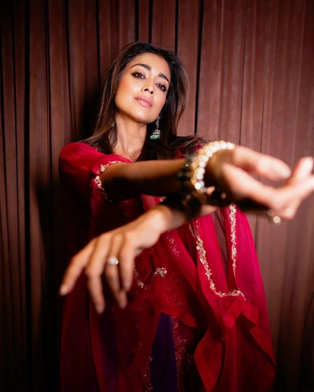 Actress Shriya saran Red Traditional Look Wallpaper