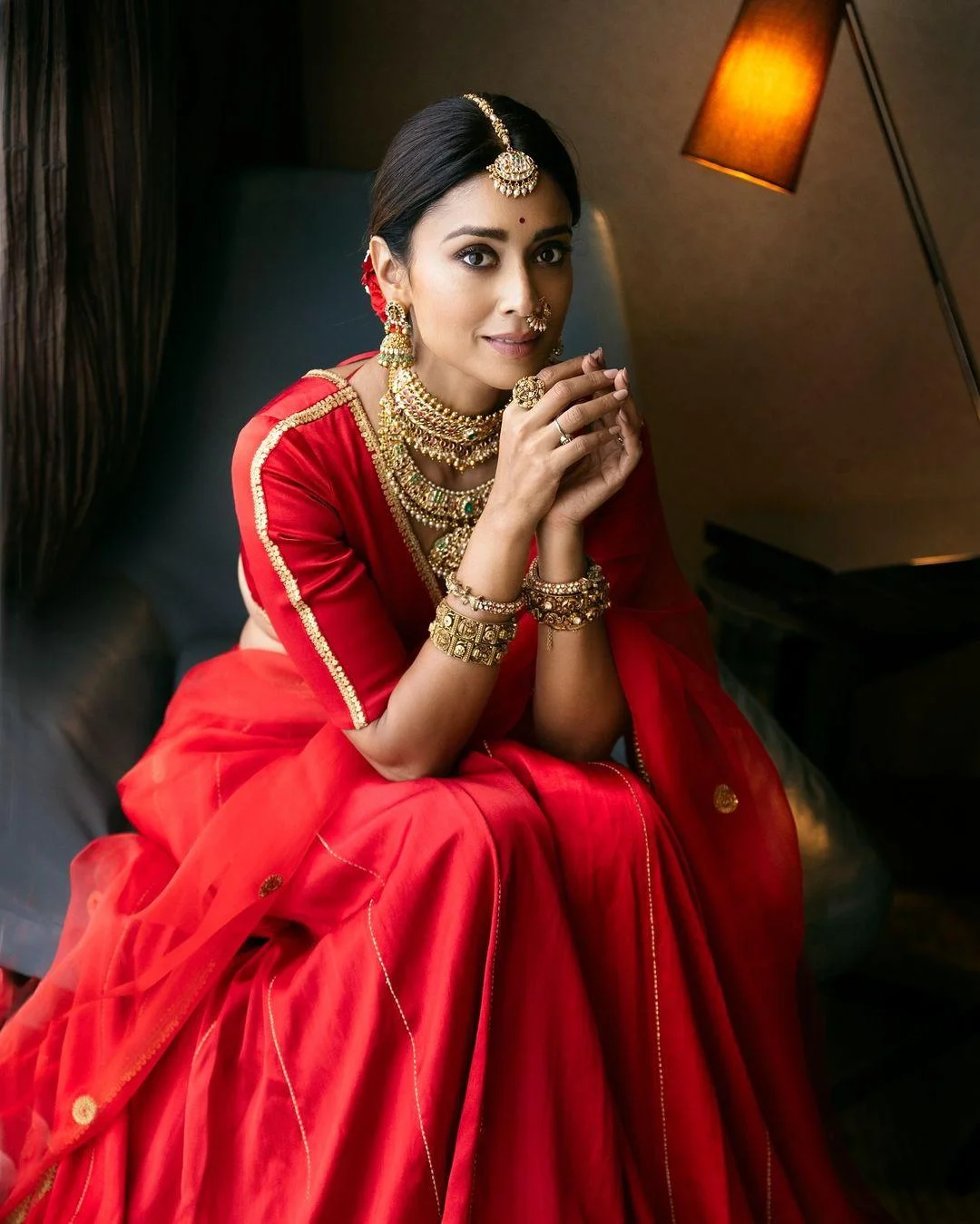 Shreya saran Red Traditional Outfit Wallpaper