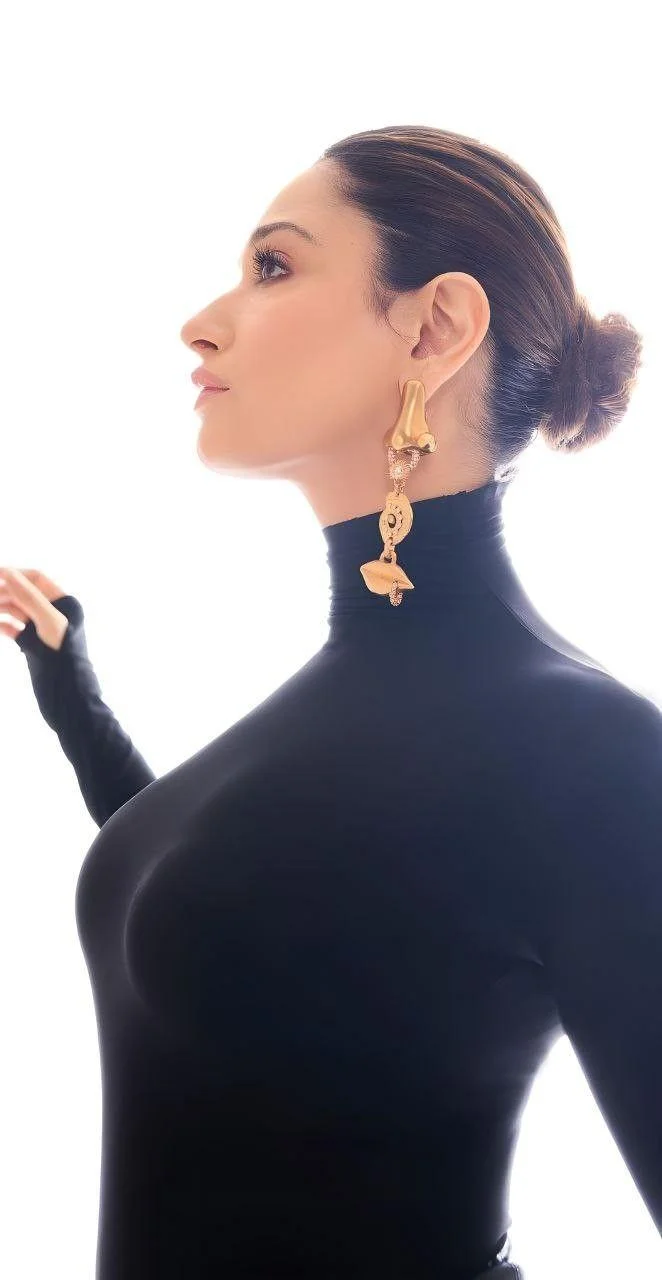 Tamannaah Bhatia in Elegant Look Hd Wallpaper