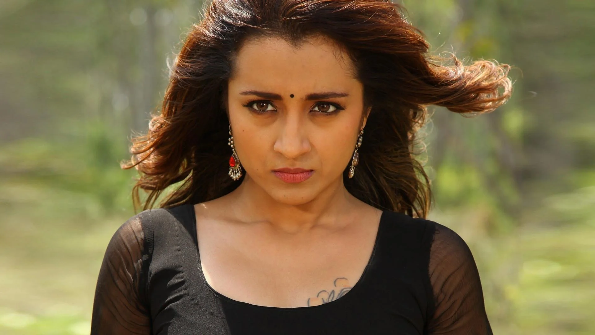 Trisha Krishnan in Aranmanai movie