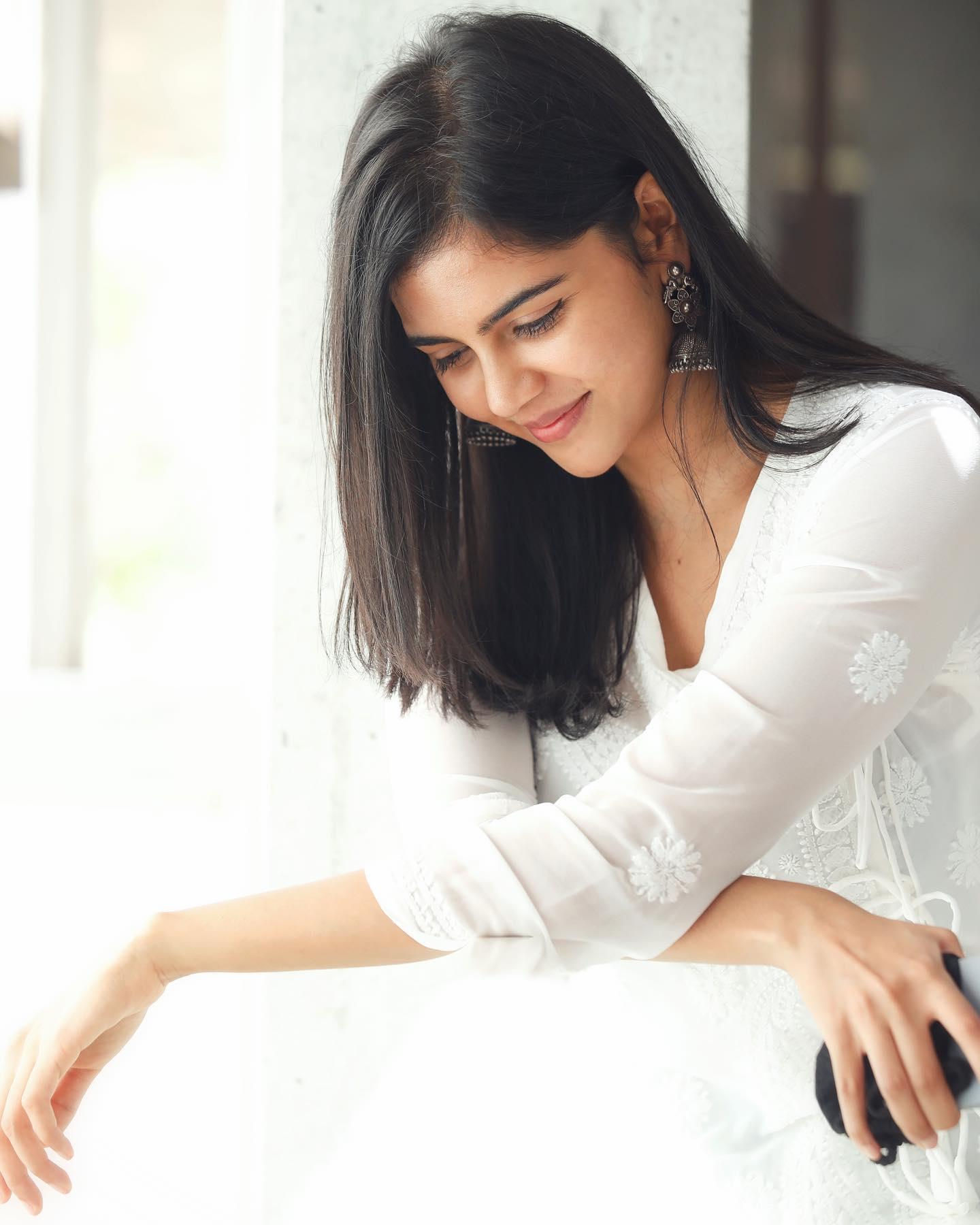 Bright Smile of Kalyani in White Kurta near the Window 8K