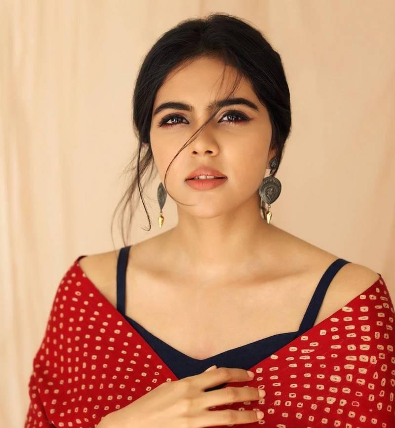 Kalyani Priyadarshan in Red Saree Closeup Posing Pic