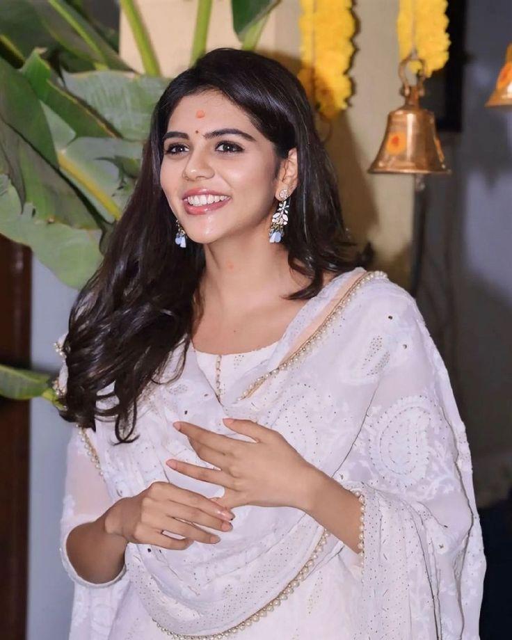 Kalyani Priyadarshan in White Ethnic Outfit Smile Image