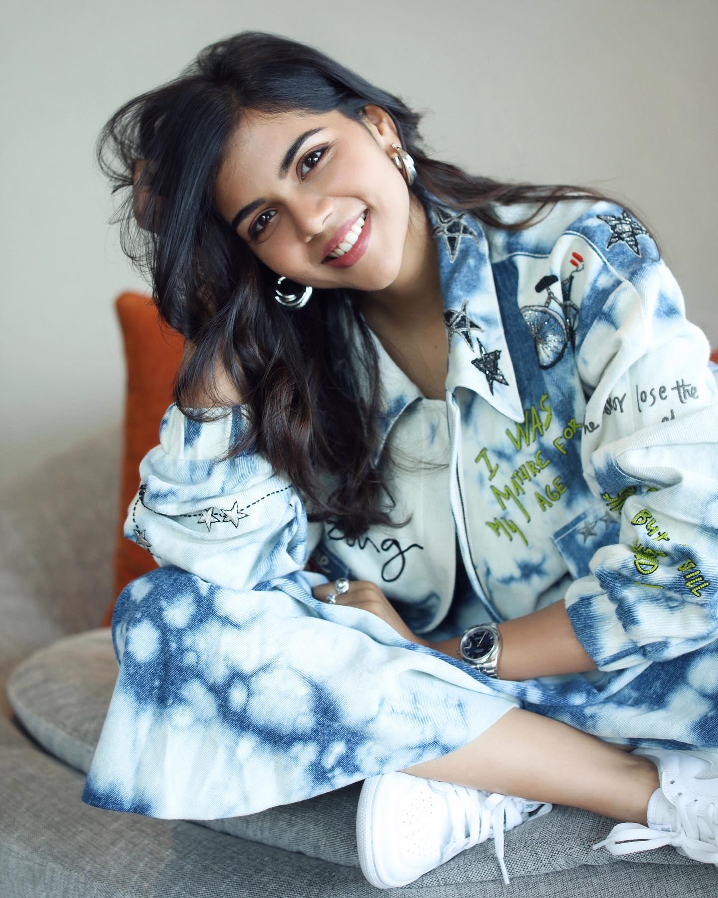 Kalyani Priyadarshan Wearing Blue and White Shirt Photo