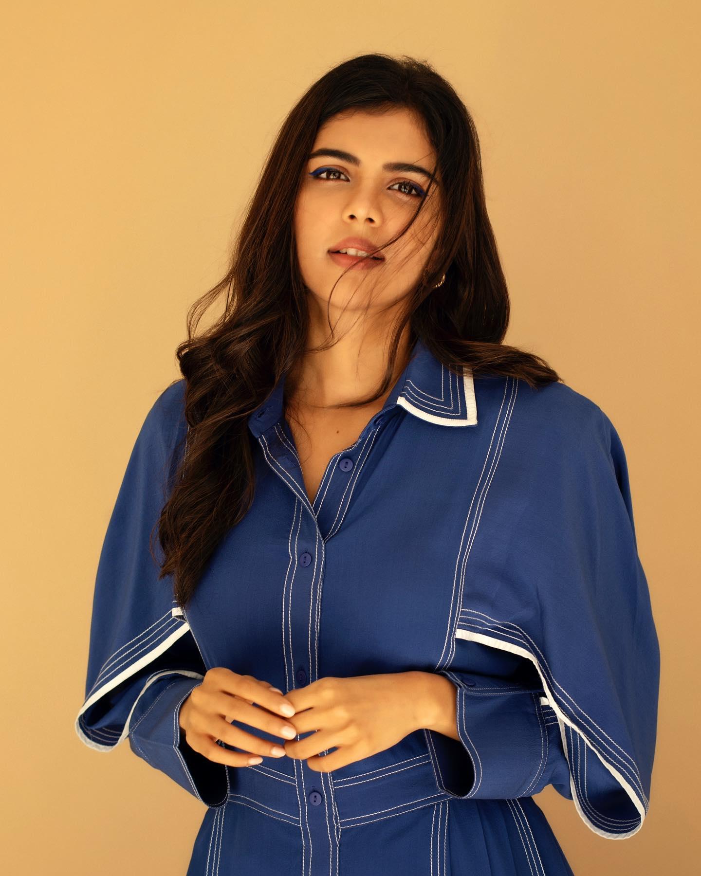 Kalyani Priyadarshan Wearing Blue Dress 4K Wallpaper