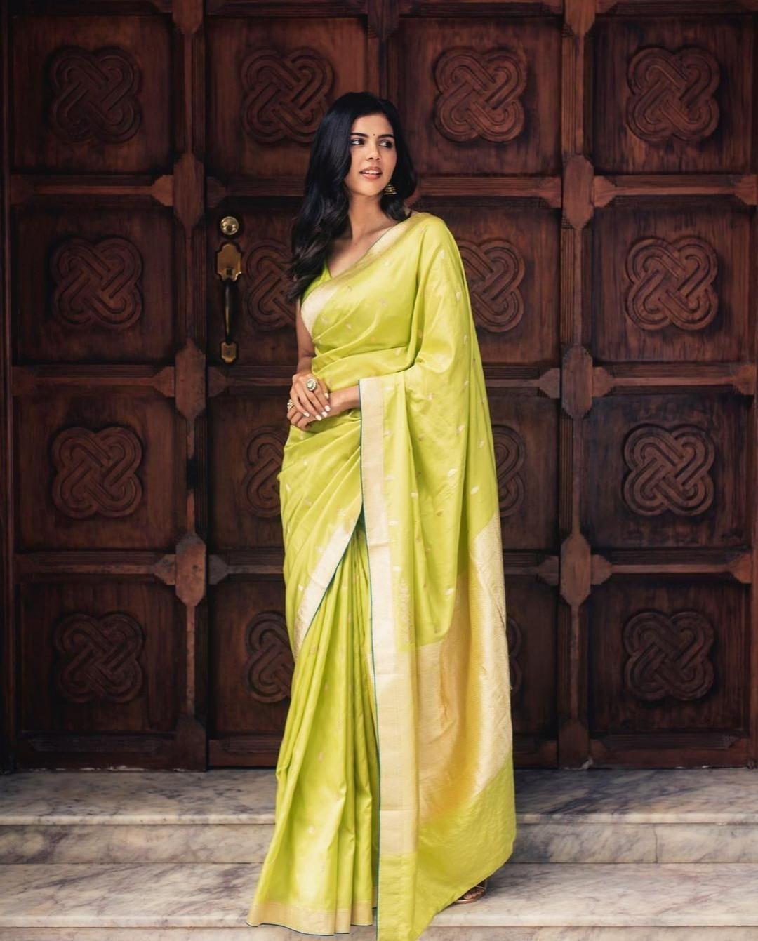 Kalyani Priyadarshan Wearing Green Saree HD free Image