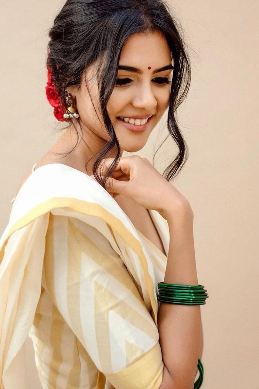 Kalyani Priyadarshan Wearing Traditional Onam Saree Image
