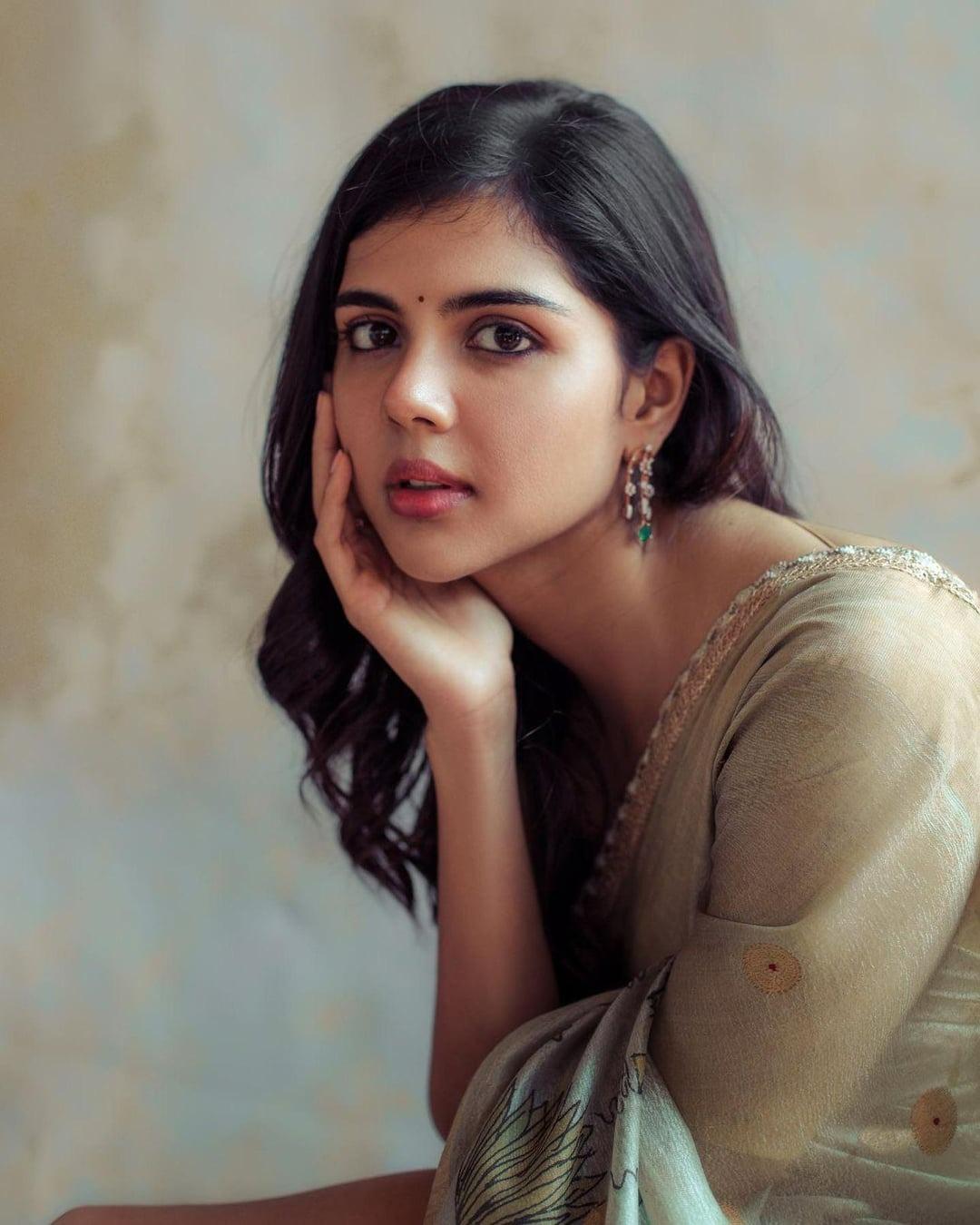 Pensive Pose in Ethnic Wear Kalyani Priyadarshan Photo