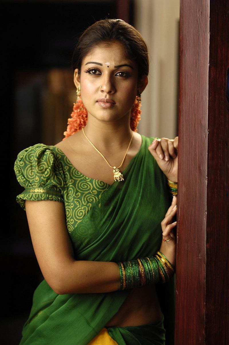 Nayanthara Saree Hd Images