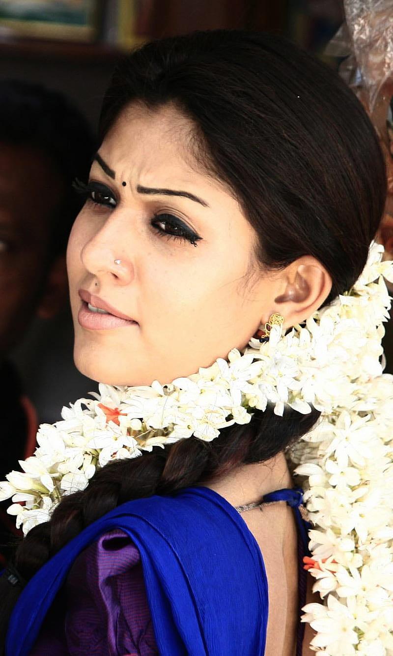 Nayanthara Side Look HD Image
