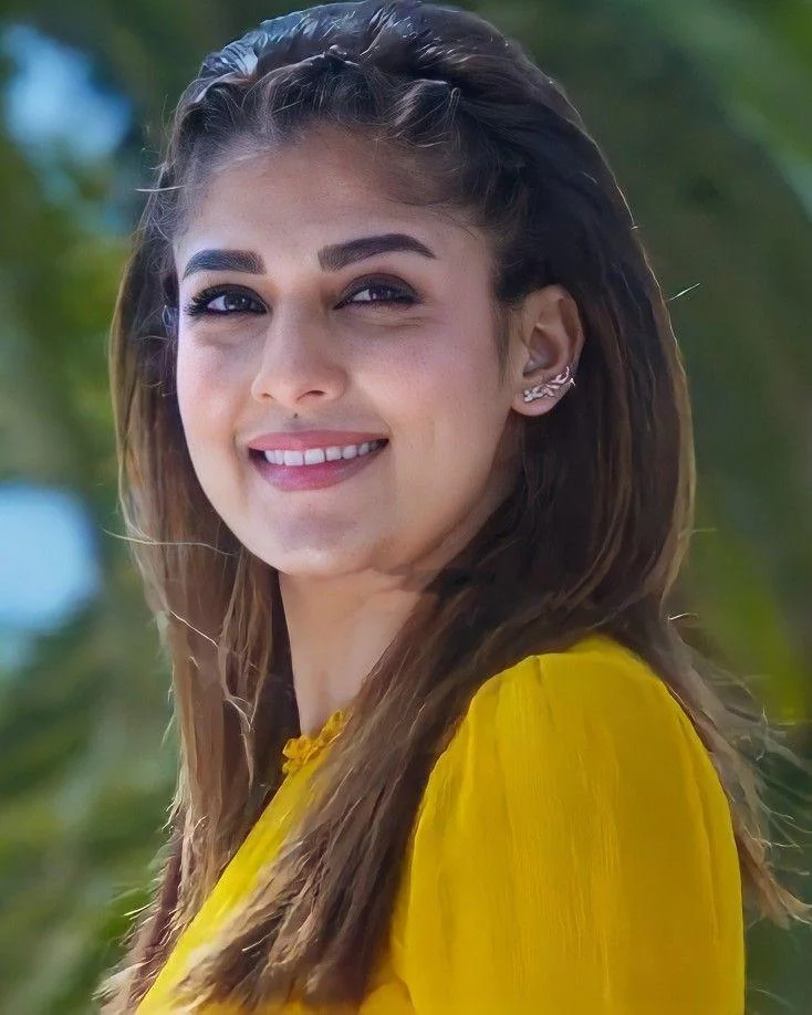 Nayanthara Glamorous in Movie Shoot Time Hd Wallpaper