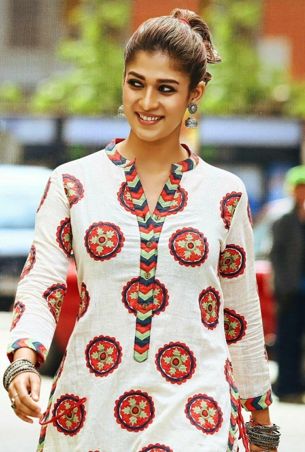 Nayanthara Glamorous Smile Hd Photoshoot